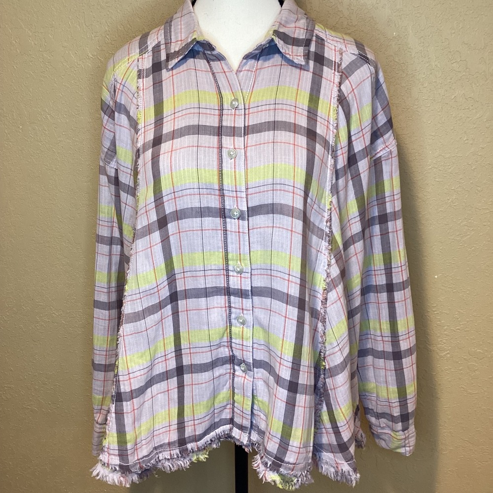 Free People Seeking Starlight Plaid Top‎ size XS frayed details, collared